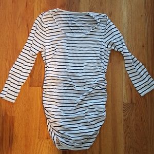 Pea in the pod maternity shirt